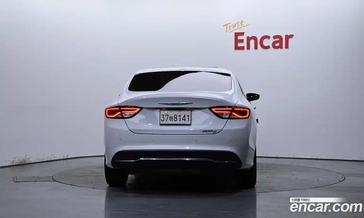 Chrysler 200 2015 2.4 гидро в Москве № 761342, фото 4
