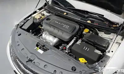 Chrysler 200 2015 2.4 гидро в Москве № 761342, миниатюра 6