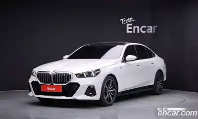 BMW 5-Series, 2024