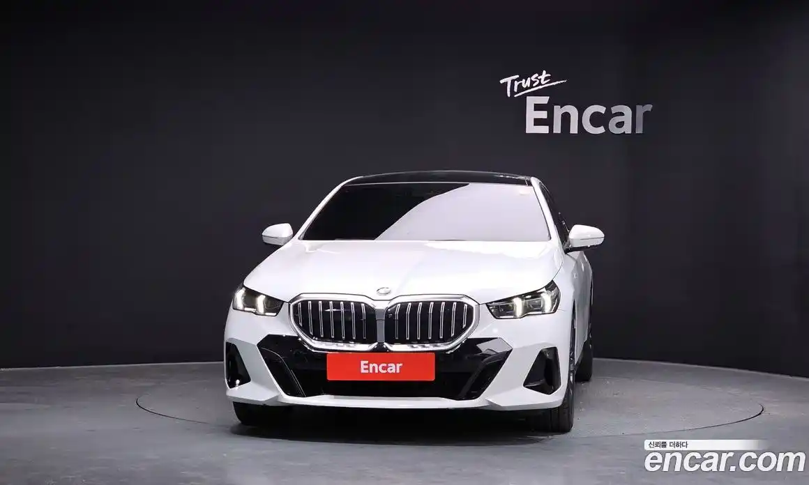 BMW 5-Series 2024 2.0 гидро в Москве № 763145, фото 3