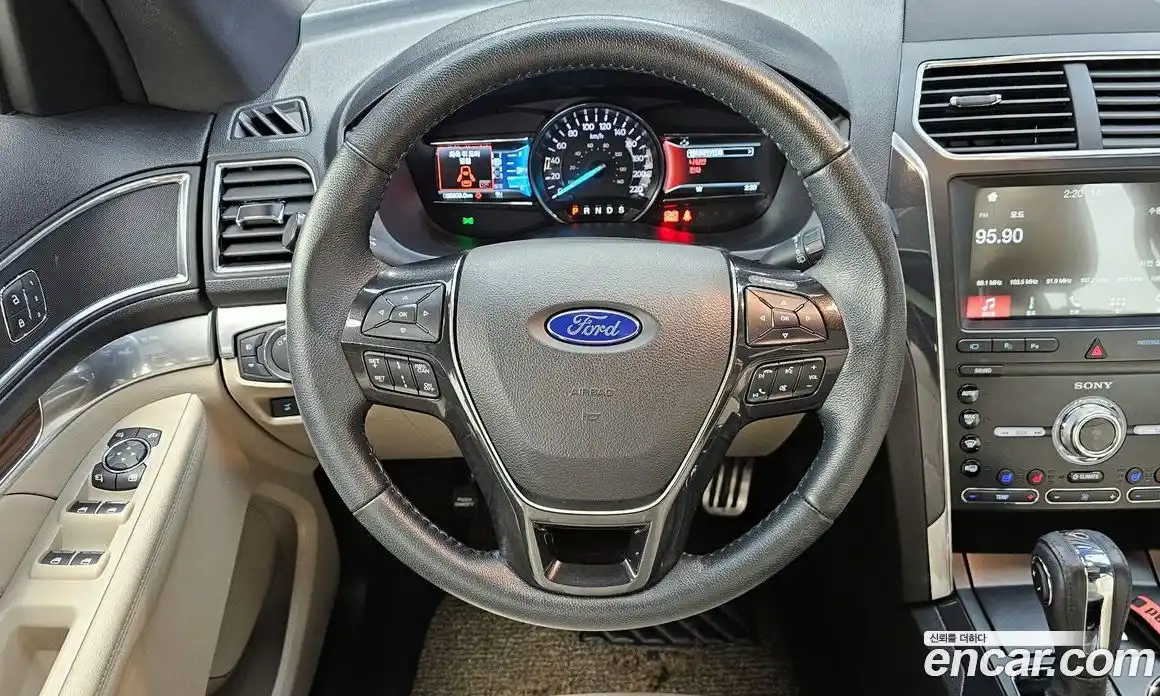 Ford Explorer 2019 2.3 гидро в Москве № 767636, фото 13