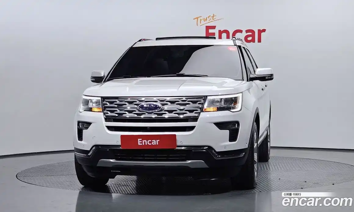 Ford Explorer 2019 2.3 гидро в Москве № 767636, фото 3