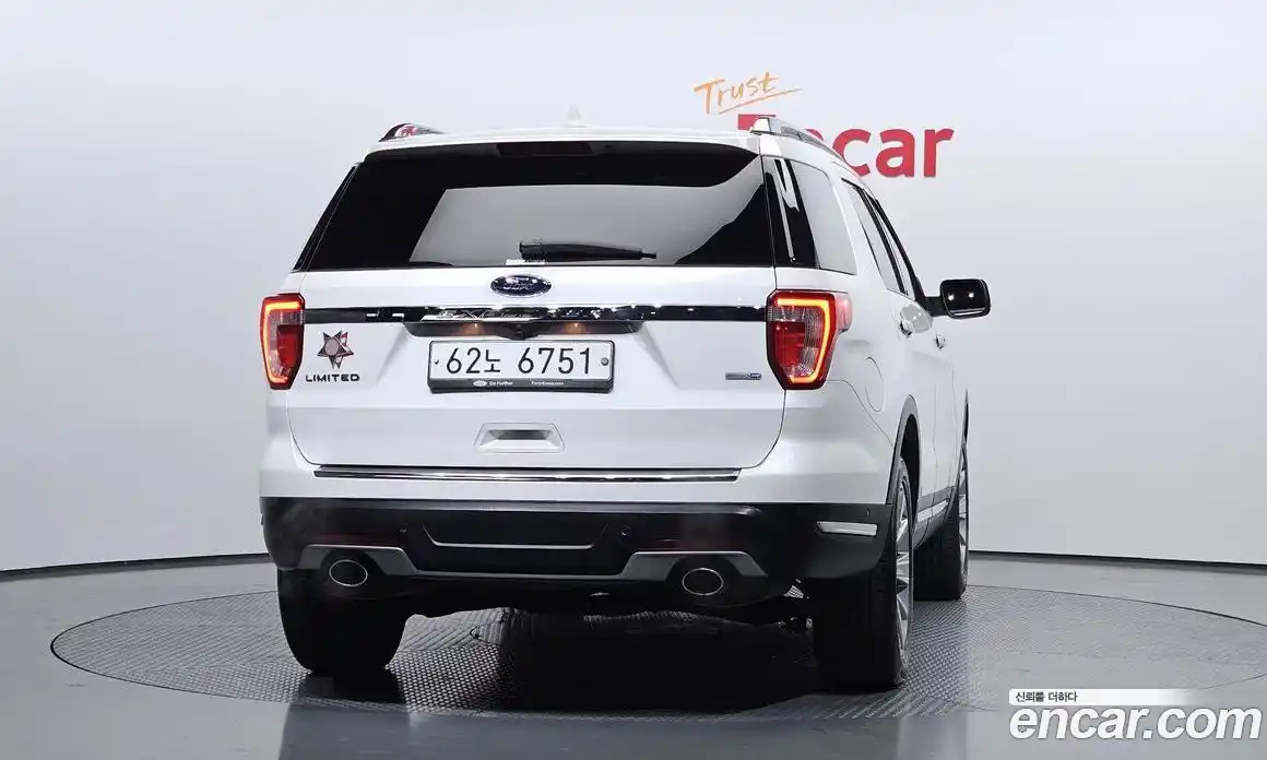 Ford Explorer 2019 2.3 гидро в Москве № 767636, фото 4
