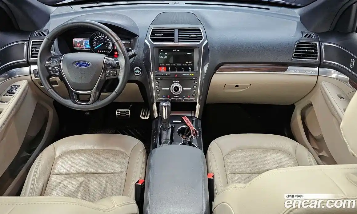 Ford Explorer 2019 2.3 гидро в Москве № 767636, фото 7
