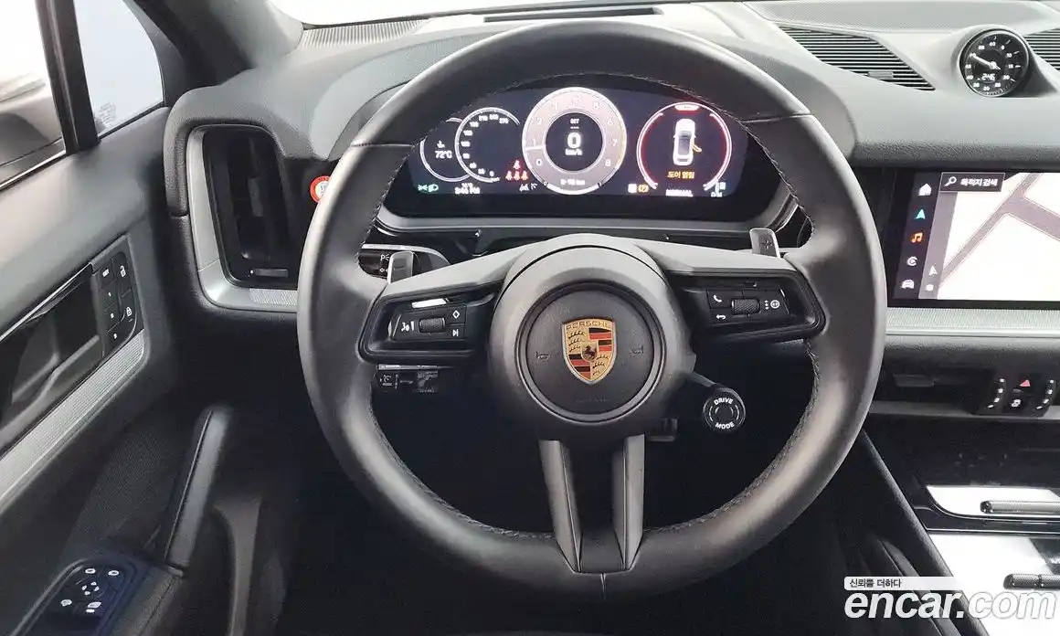 Porsche Cayenne 2024 3.0 гидро в Москве № 824166, фото 13