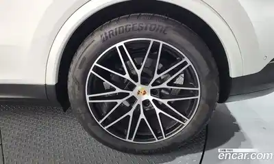 Porsche Cayenne 2024 3.0 гидро в Москве № 824166, миниатюра 5