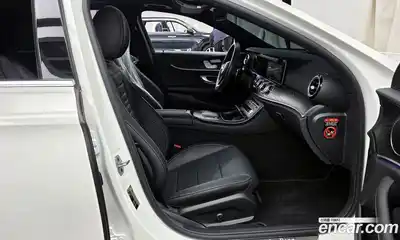 Mercedes-Benz E-Class 2022 2.0 гидро, миниатюра 11