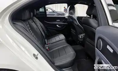Mercedes-Benz E-Class 2022 2.0 гидро, миниатюра 12