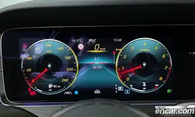 Mercedes-Benz E-Class 2022 2.0 гидро, миниатюра 8