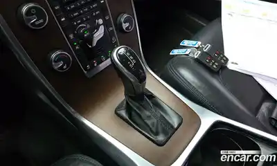 Volvo XC70 2013 2.4 гидро в Москве № 860431, миниатюра 9