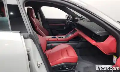 Porsche Taycan 2021 0.1 гидро в Москве № 860566, миниатюра 11