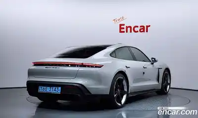 Porsche Taycan 2021 0.1 гидро в Москве № 860566, миниатюра 2