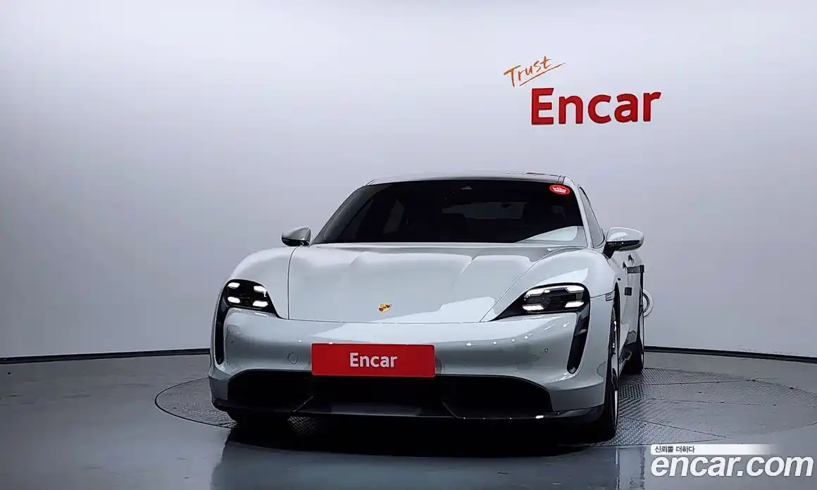 Porsche Taycan 2021 0.1 гидро в Москве № 860566, фото 3