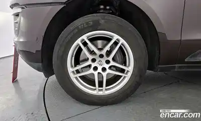 Porsche Macan 2015 2.0 гидро в Москве № 860946, миниатюра 5