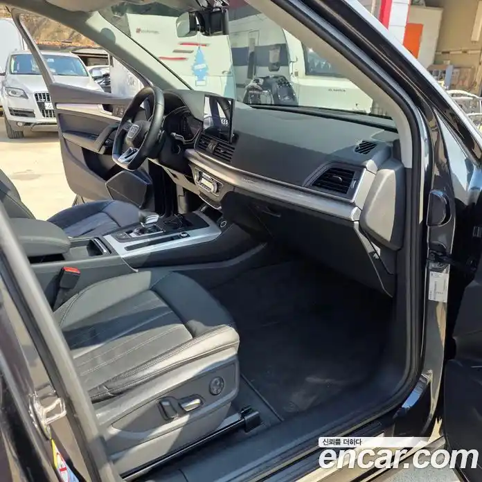 Audi Q5 2022 2.0 гидро в Москве, фото 10
