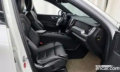 Volvo XC60 2021 2.0 гидро в Москве № 894326, миниатюра 11
