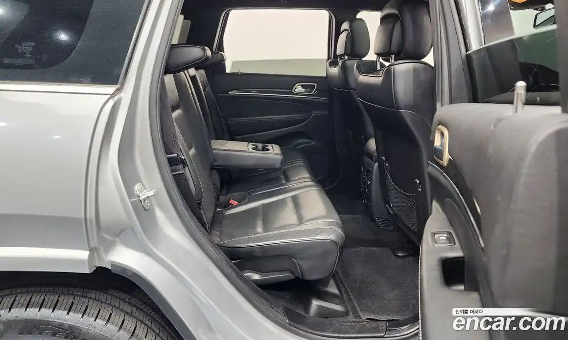 Jeep Cherokee 2014 3.0 гидро в Москве № 896548, фото 12