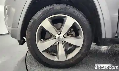 Jeep Cherokee 2014 3.0 гидро в Москве № 896548, миниатюра 5