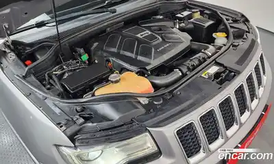 Jeep Cherokee 2014 3.0 гидро в Москве № 896548, миниатюра 6