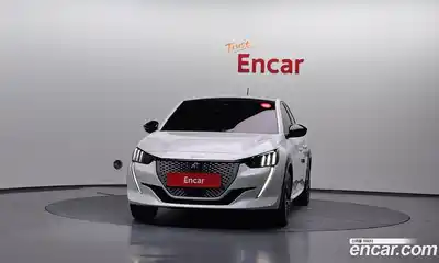 Peugeot 208 2022 0.1 гидро в Москве № 897414, миниатюра 3