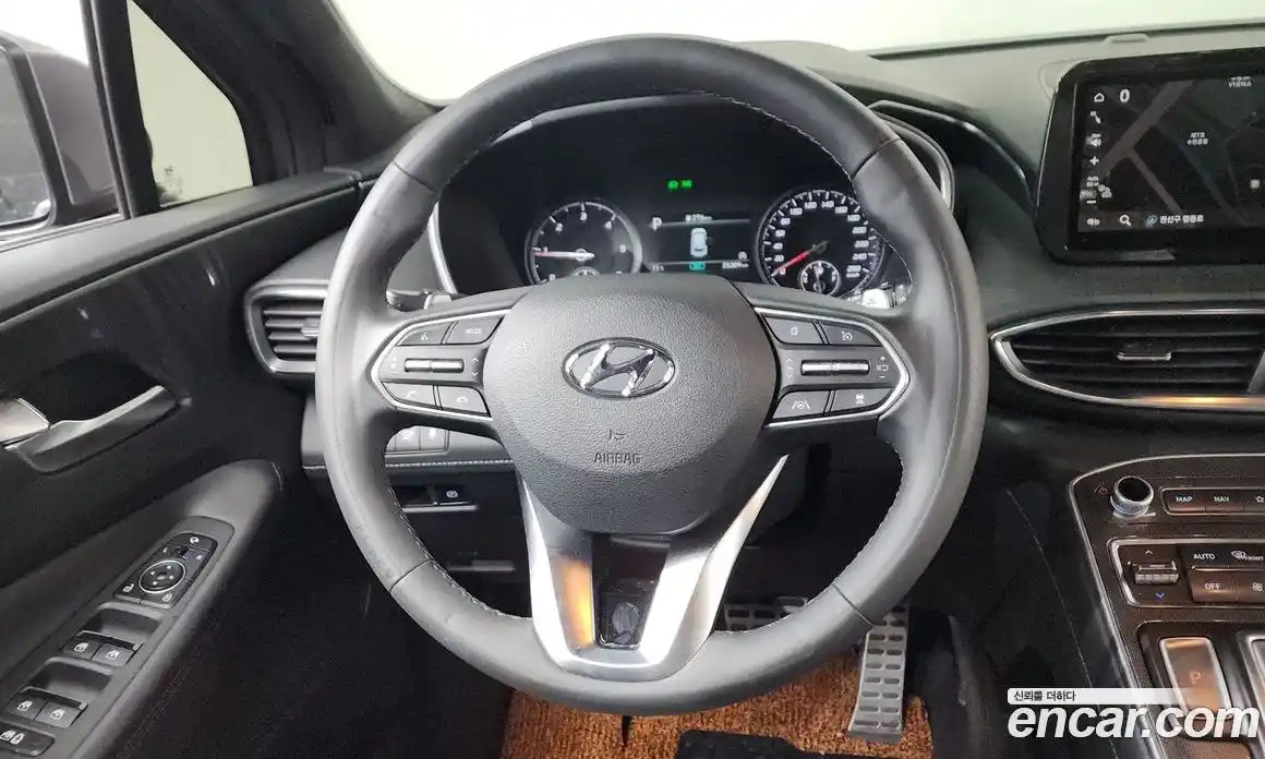 Hyundai Santa Fe 2020 2.2 Автомат в Москве № 926975, фото 13