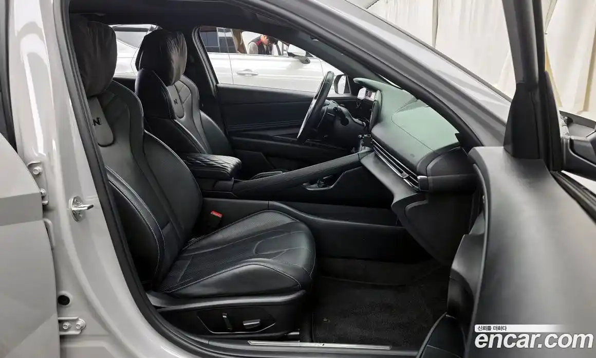 Hyundai Avante 2022 2.0 Автомат в Москве № 927578, фото 11