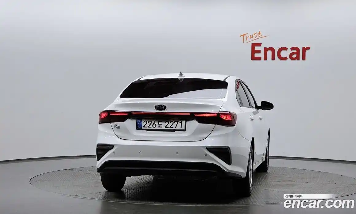 Kia K3 2021 1.6 Автомат в Москве № 930200, фото 4