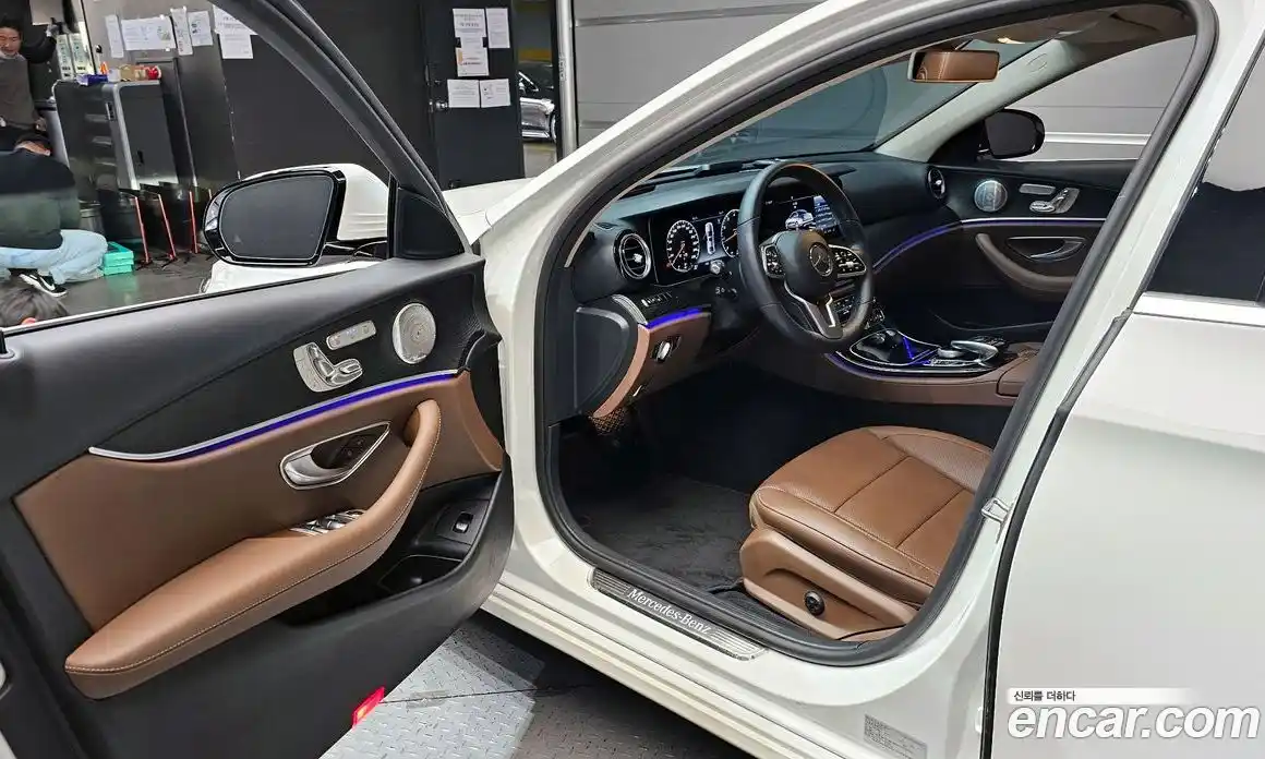 Mercedes-Benz E-Class 2020 2.0 гидро, фото 11