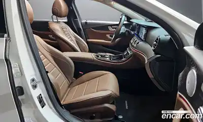 Mercedes-Benz E-Class 2020 2.0 гидро, миниатюра 10