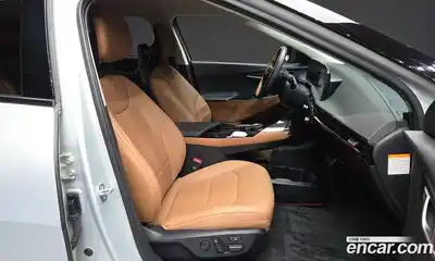 Kia EV6 2024 0.1 Автомат в Москве № 972590, миниатюра 11