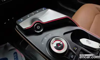 Kia EV6 2024 0.1 Автомат в Москве № 972590, миниатюра 9