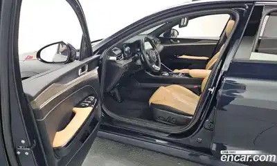 Kia K5 2023 2.0 Автомат в Москве № 972761, миниатюра 10