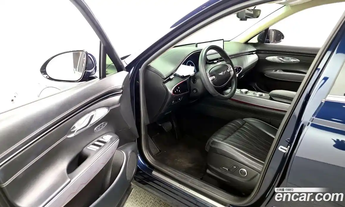 Genesis GV70 2021 2.5 Классический в Москве № 973331, фото 10