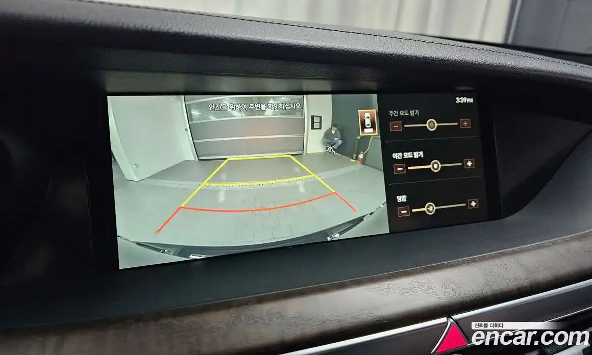 Genesis G90 2020 3.3 Автомат в Москве № 973373, фото 17