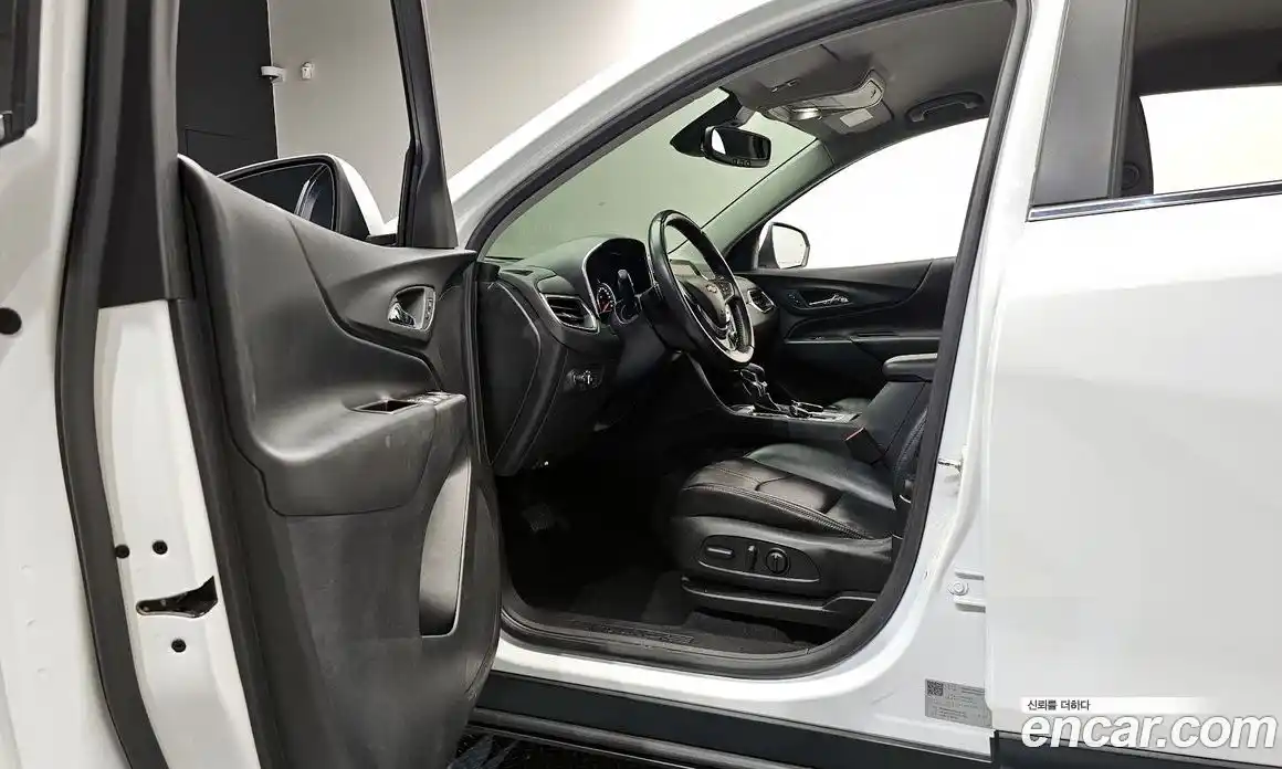 Chevrolet Equinox 2022 1.5 Автомат в Москве № 974588, фото 10