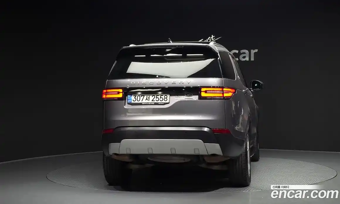 Land Rover Discovery 2020 3.0 гидро в Москве № 975589, фото 4