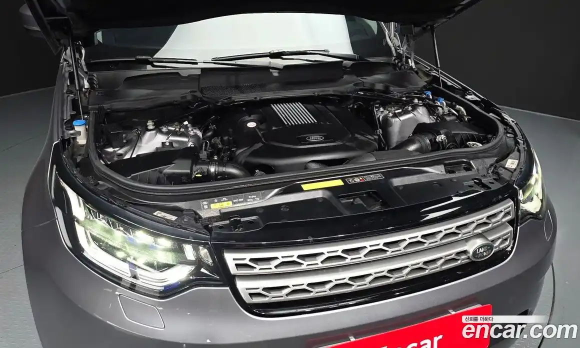 Land Rover Discovery 2020 3.0 гидро в Москве № 975589, фото 6