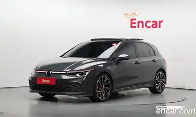 Volkswagen Golf, 2024