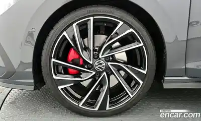 Volkswagen Golf 2024 2.0 гидро в Москве № 976008, миниатюра 5