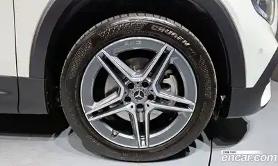 Mercedes-Benz GLB-Class 2021 2.0 гидро в Москве № 1001575, миниатюра 5