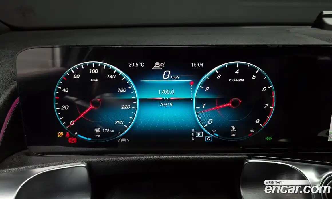 Mercedes-Benz GLB-Class 2021 2.0 гидро в Москве № 1001575, фото 8