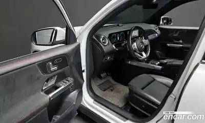 Mercedes-Benz GLB-Class 2021 2.0 гидро в Москве № 1001575, миниатюра 10