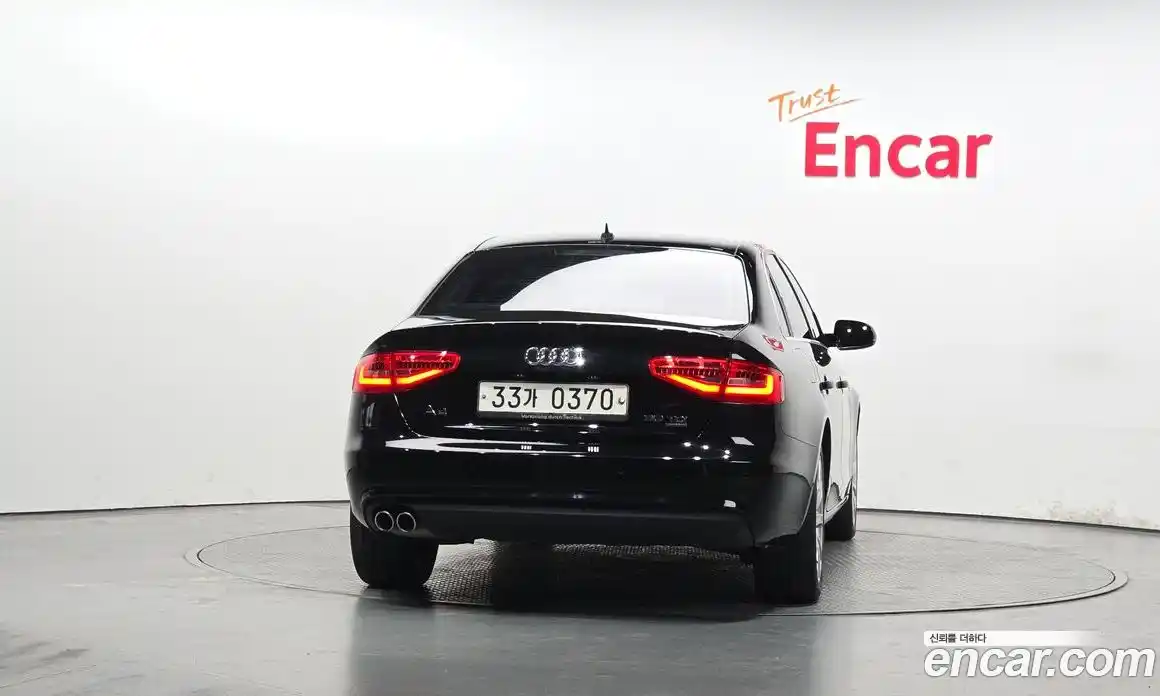 Audi A4 2015 2.0 гидро в Москве № 1002036, фото 4