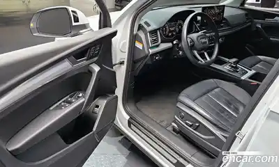 Audi Q5 2021 2.0 Автомат в Москве № 1007387, миниатюра 11