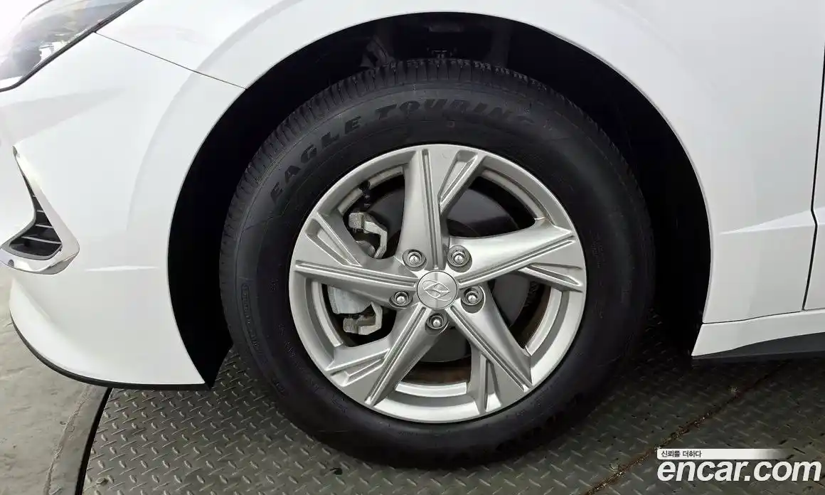 Hyundai Sonata 2019 2.0 Автомат в Москве № 1008448, фото 5