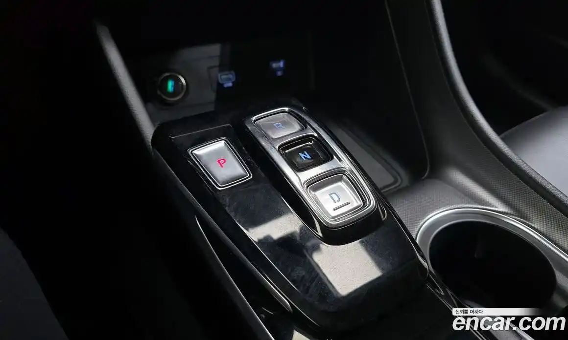 Hyundai Sonata 2019 2.0 Автомат в Москве № 1008448, фото 9