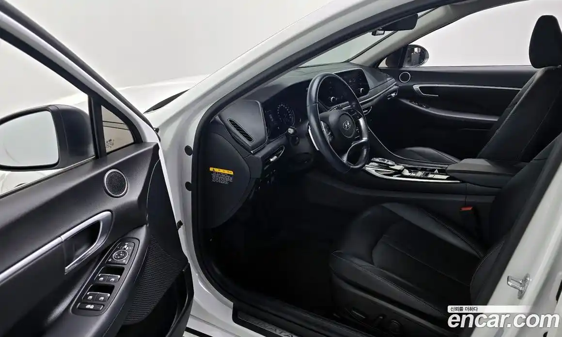 Hyundai Sonata 2019 2.0 Автомат в Москве № 1008448, фото 10