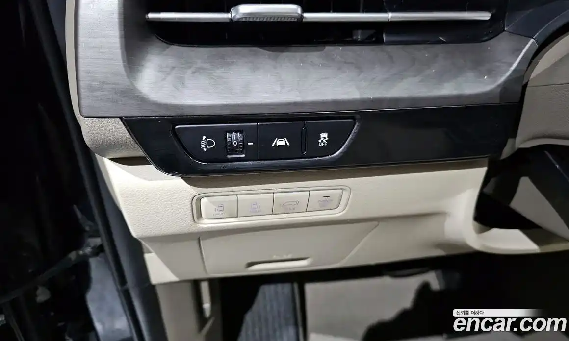 Kia Canival 2022 2.2 Автомат в Москве № 1009761, фото 14