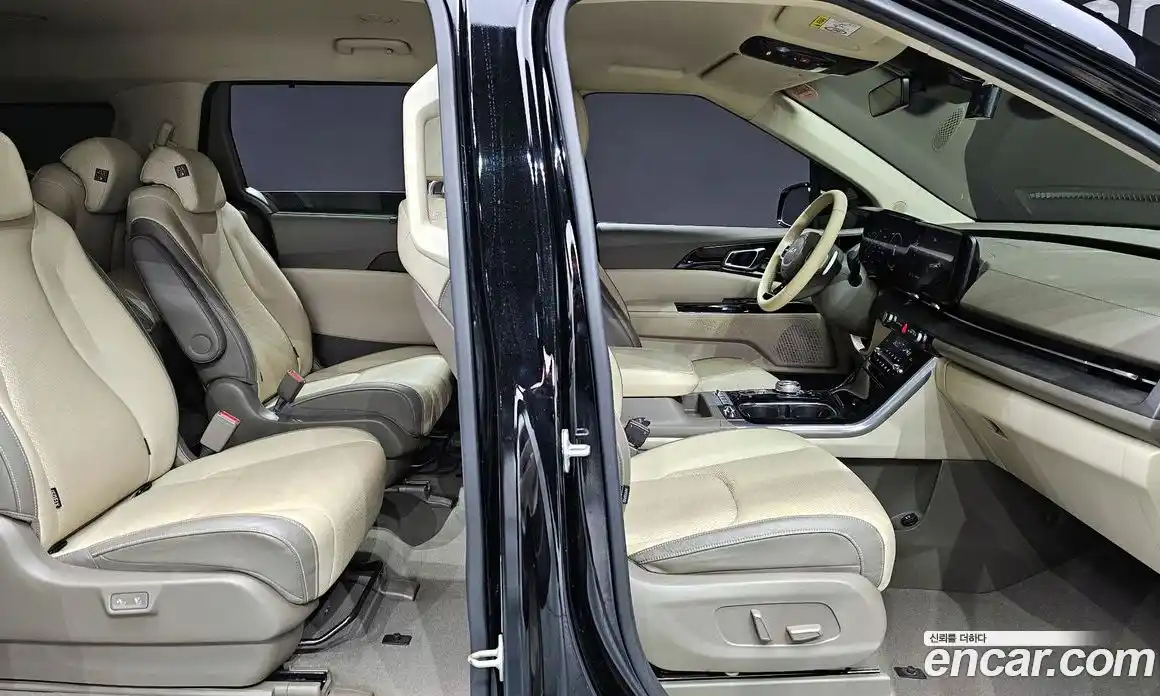 Kia Canival 2022 2.2 Автомат в Москве № 1009761, фото 10