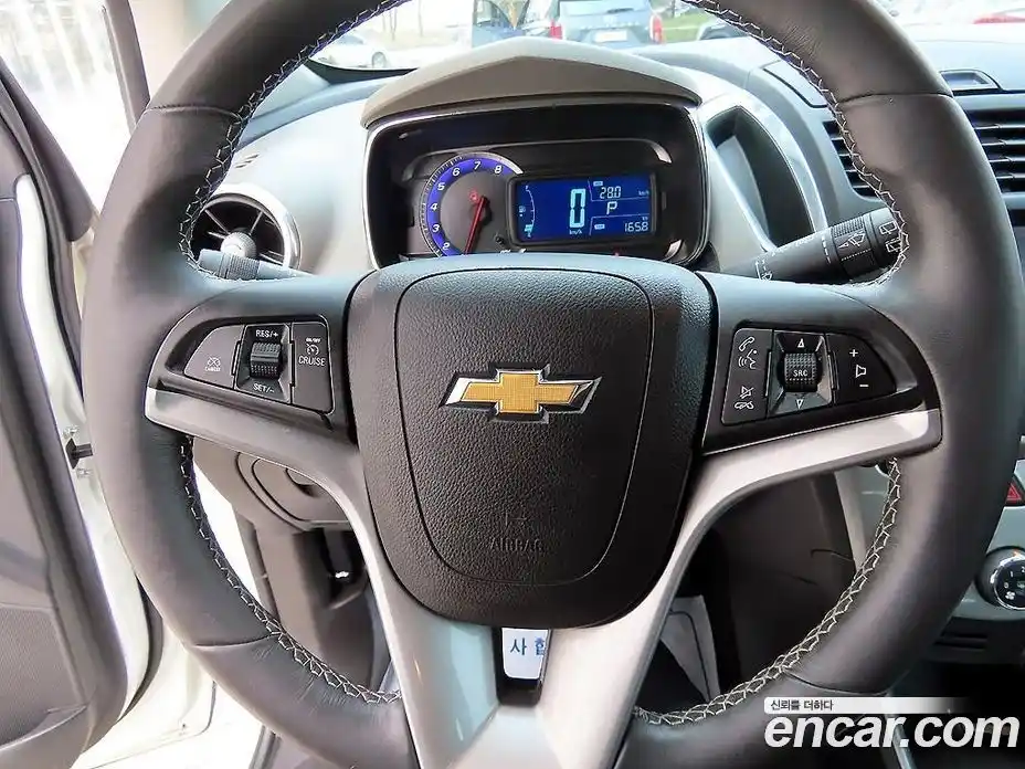 Chevrolet Trax 2014 1.4 Автомат в Москве № 1012754, фото 6